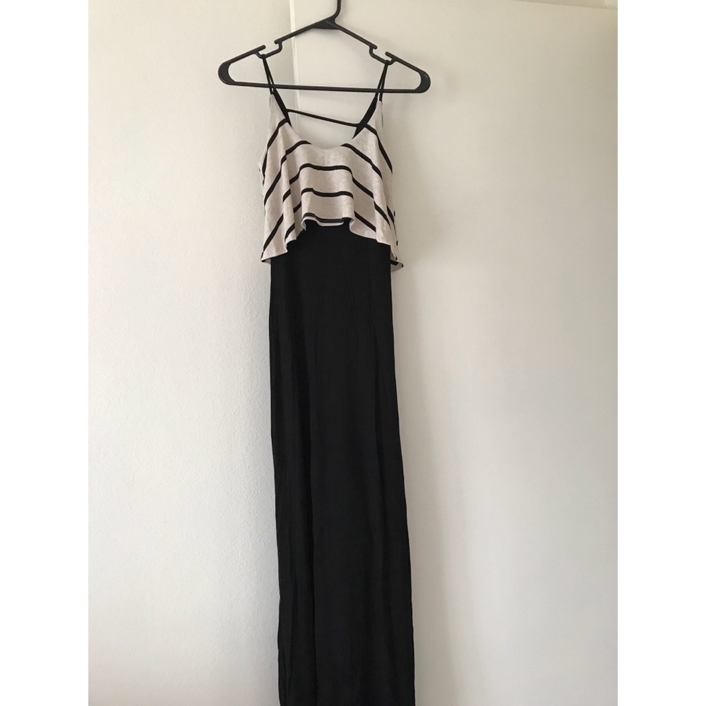 Wet seal maxi dress in xs